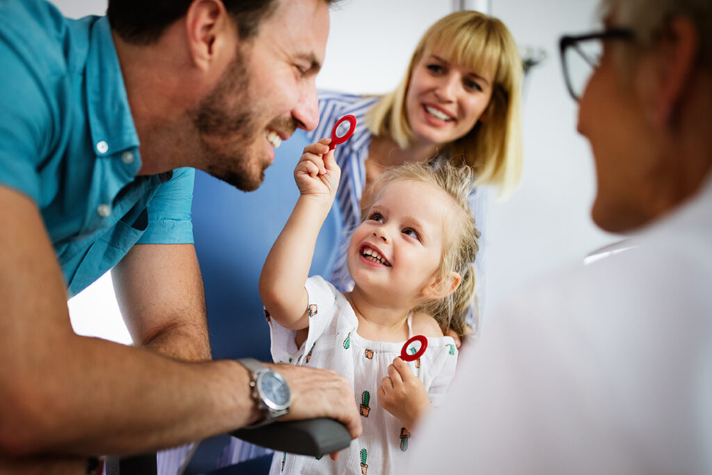 choosing your kid's eye doctor
